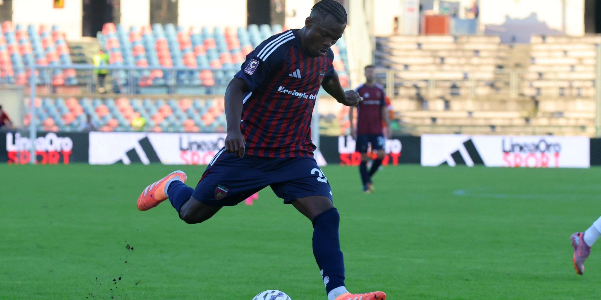 Cosenza, Kouan ceduto al Benevento. In attacco arriva Perlingieri, in difesa ecco Pintus e Moretti