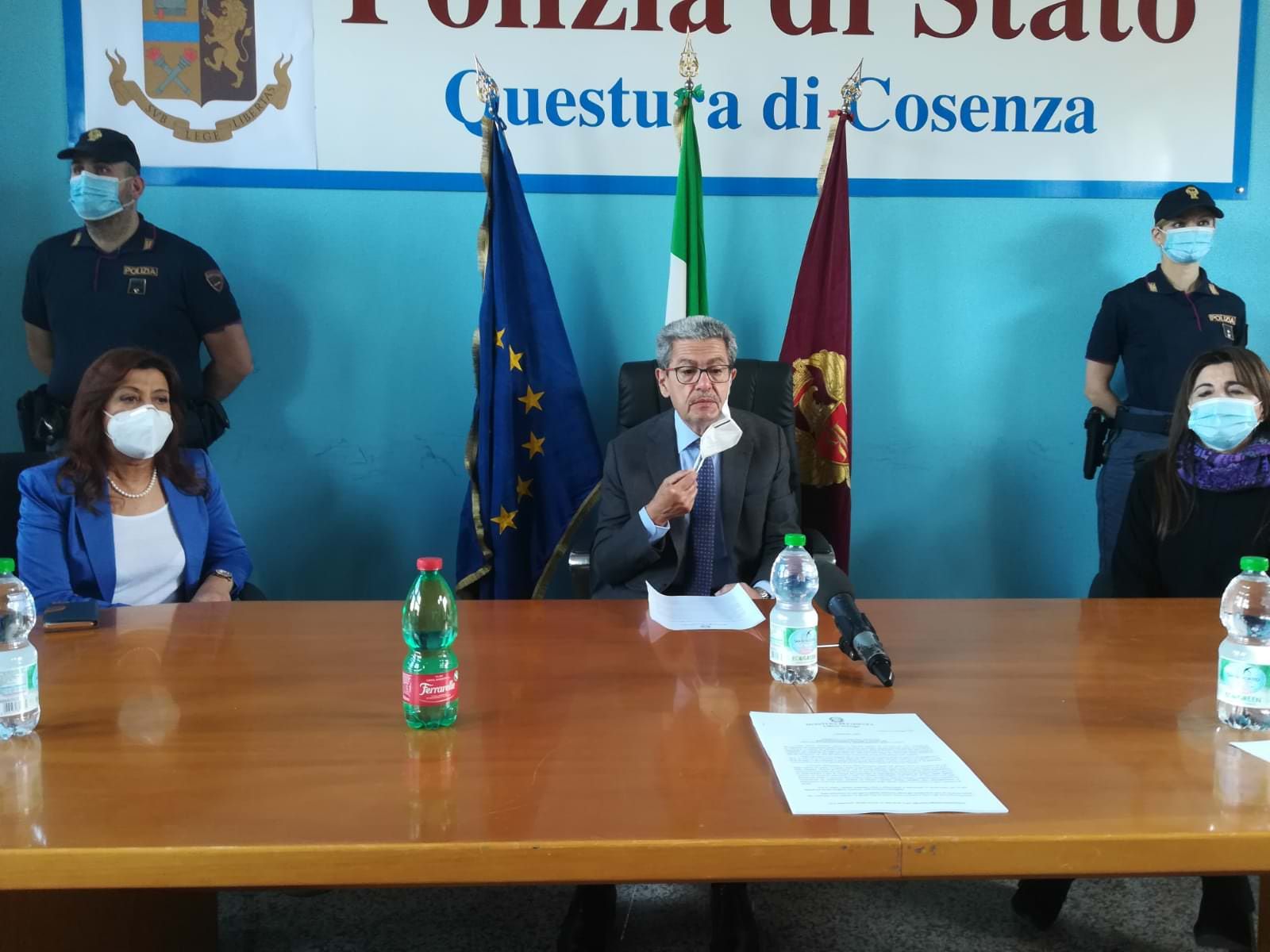 «Sotto usura per curare il figlio». Nelle mani dei "cravattari" c'erano 16 persone -VIDEO