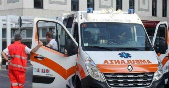 Incidente stradale a Corigliano, muore 19enne