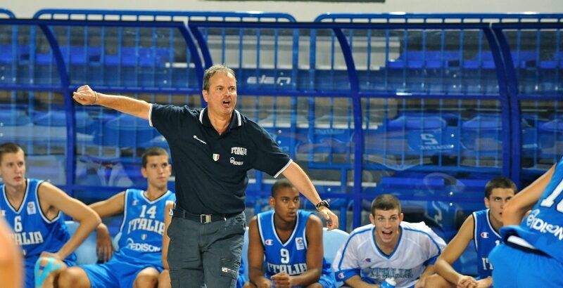 Pallacanestro, è morto l’allenatore Gaetano Gebbia