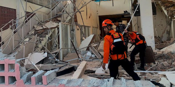 Terremoto devastante in Indonesia, scossa di magnitudo 7,7