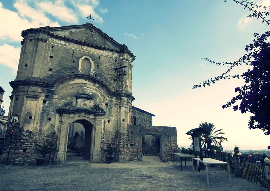 Chiesa S. Carlo Borromeo di Siderno, consegnati i lavori di restauro