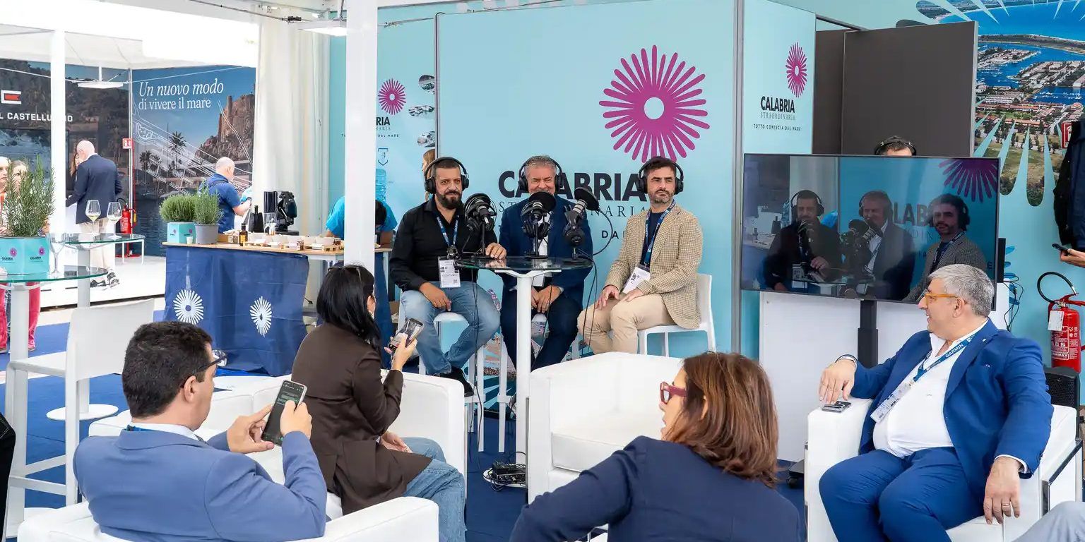 Al Salone Nautico di Genova la Regione Calabria rilancia la sfida del mare
