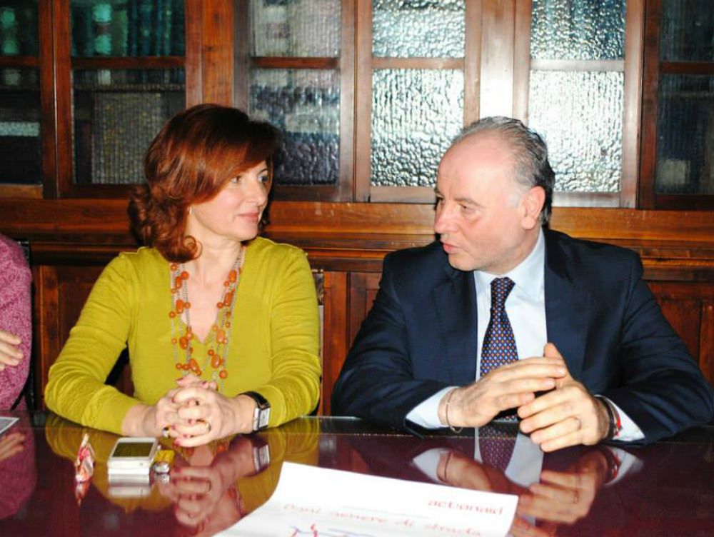 Provincia di Reggio parte civile contro il femminicidio
