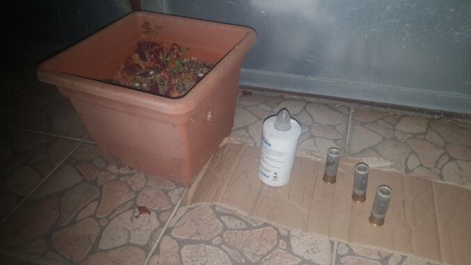 Tre cartucce a pallettoni e un lumino funerario indirizzati al sindaco di Nardodipace