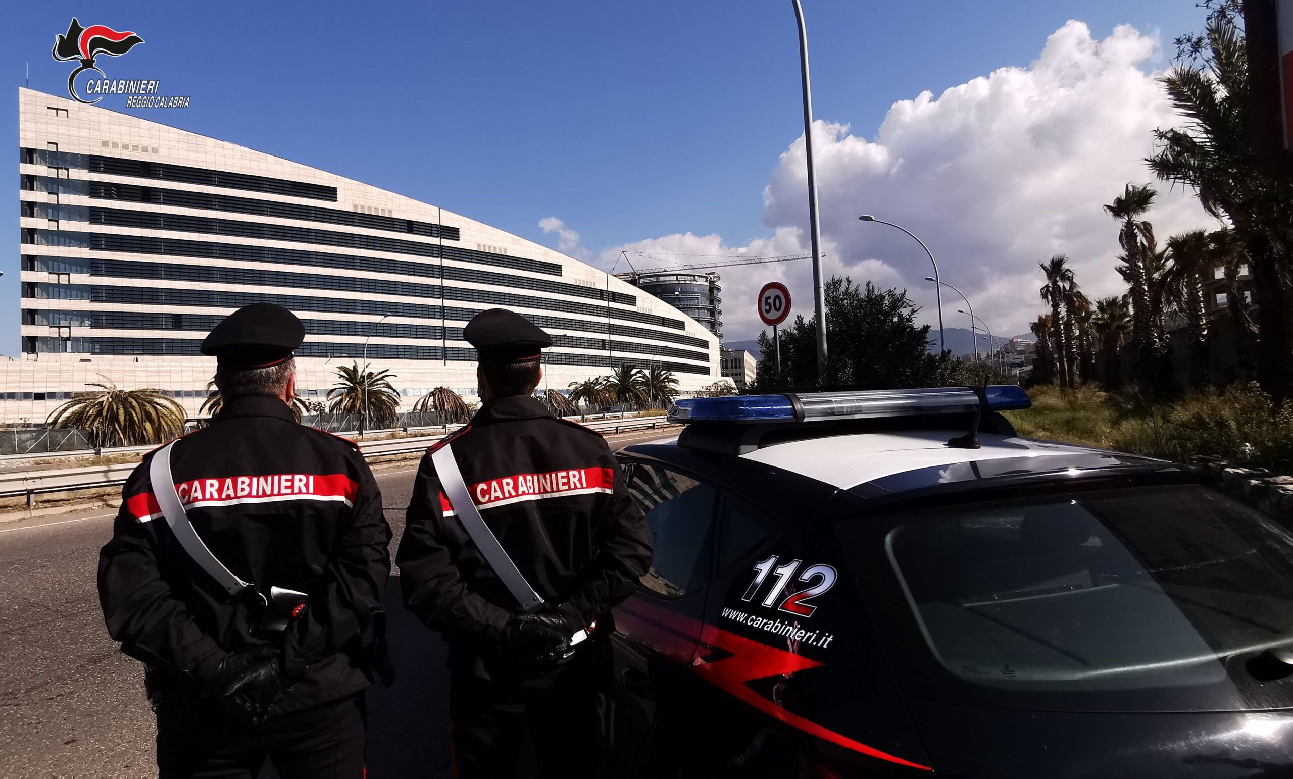 Beccata con 130 grammi di marijuana negli slip, arrestata una giovane