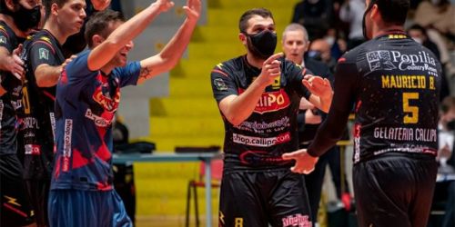 Volley, Vibo-Modena prima partita storica giocata con la mascherina