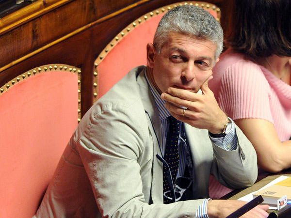 Morra tra i senatori “ribelli” che ostacolano Di Maio