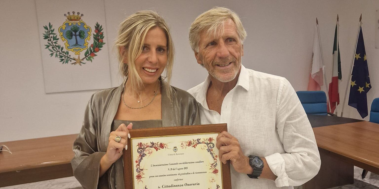 «Questa è la mia prima casa»: l’ex bandiera giallorossa Nicolini cittadino onorario di Soverato