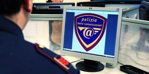 Istigazione all’odio razziale in chat neonaziste: perquisite le abitazioni di due giovani calabresi
