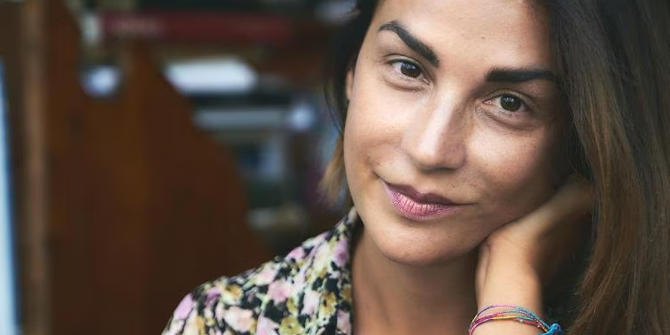 Premio Sila ’49, Viola Ardone vince la sezione Letteratura con il libro “Grande Meraviglia”