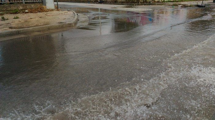 Statale 18 chiusa per allagamento tra Candidoni e San Calogero