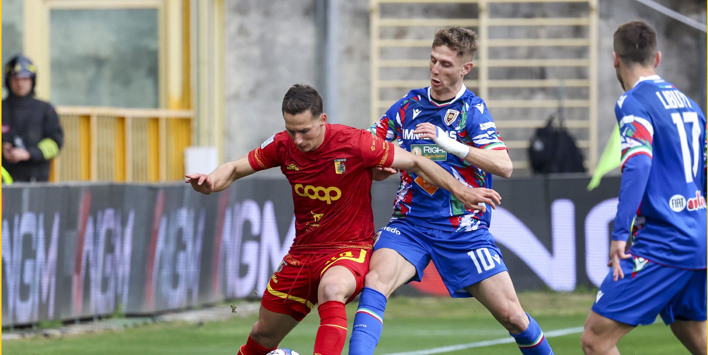 Catanzaro, frenata in casa contro la Reggiana: Scognamillo pareggia nella ripresa il gol di Vido