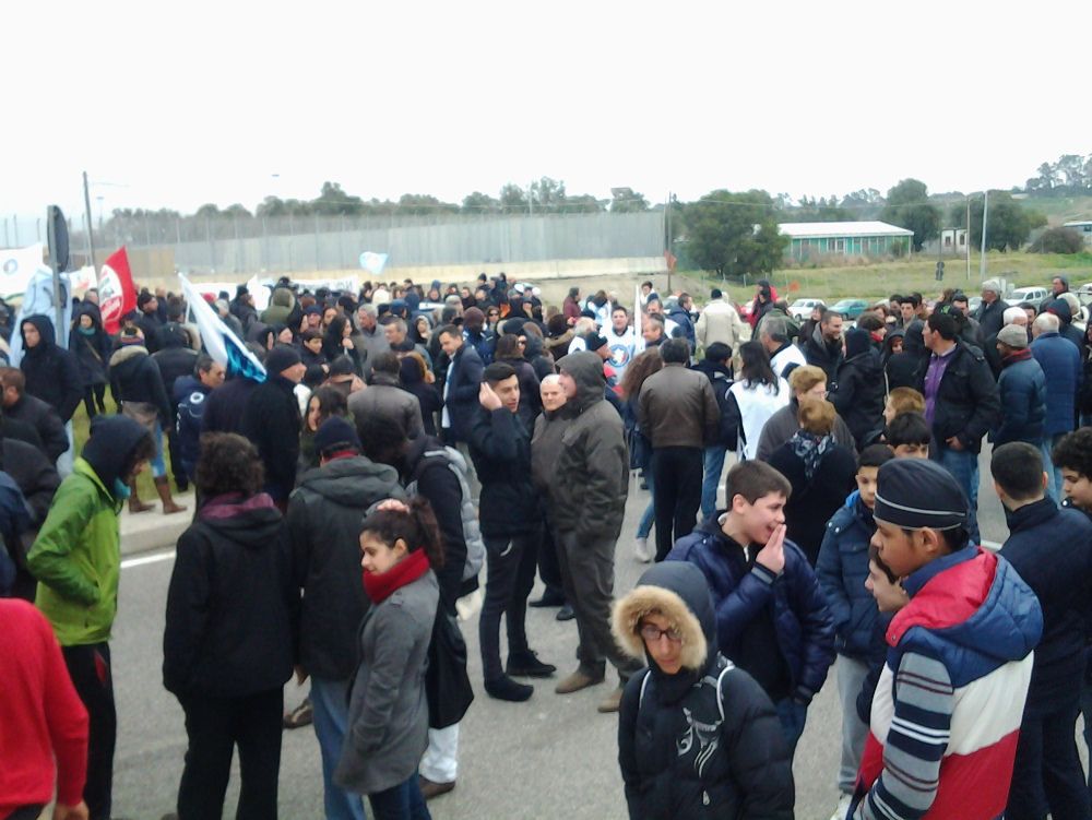 I grillini a Roma per dire no al rigassificatore