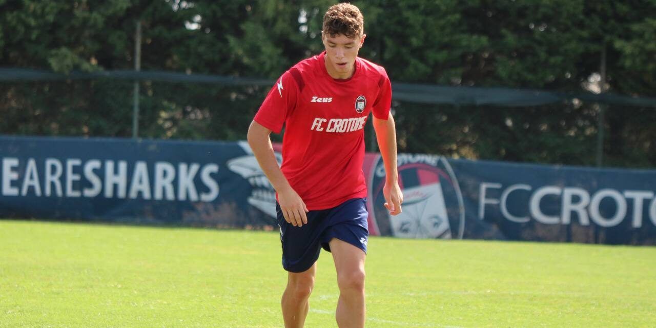 Crotone, ceduti Aprea e D’Aprile alla Cittanovese e al Locri