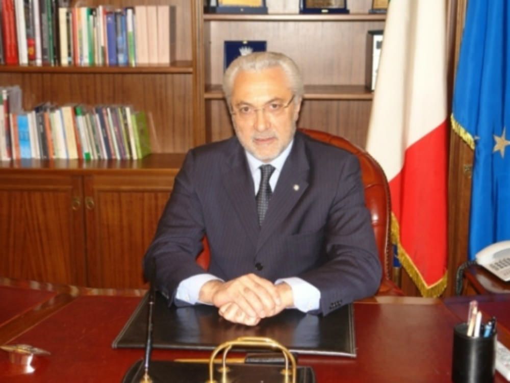 CAOS DIMISSIONI | La road map del prefetto di Catanzaro