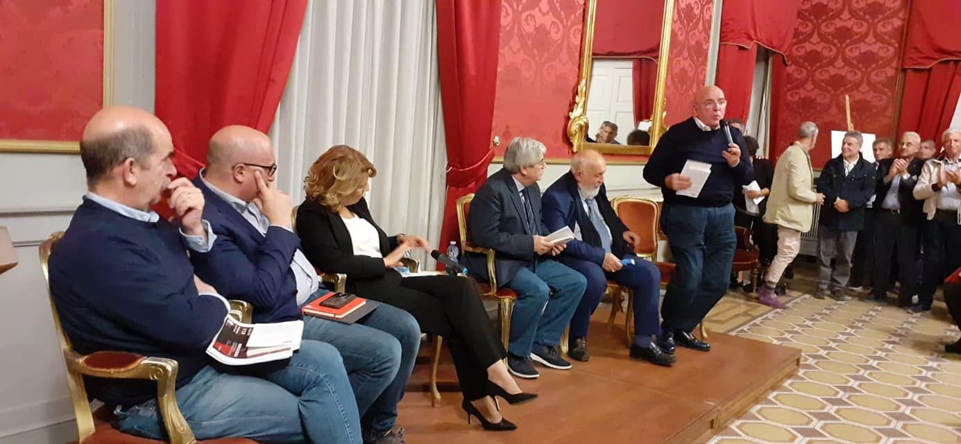 Oliverio: «Devo candidarmi per il bene della Calabria»