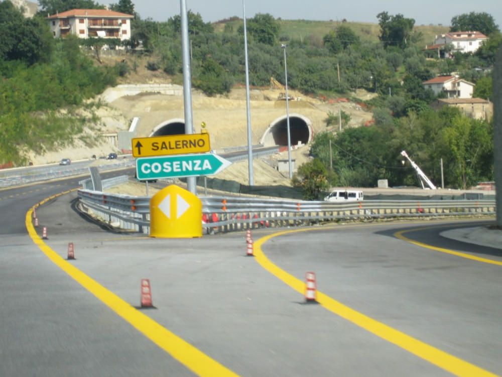 A3, ripristinata l`erogazione di benzina a Frascineto e Rogliano