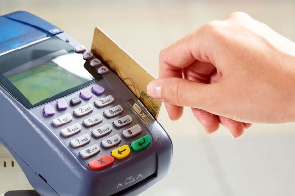 Utilizzo del Pos, Confartigianato: «Perplessi dal ddl di Ncd»