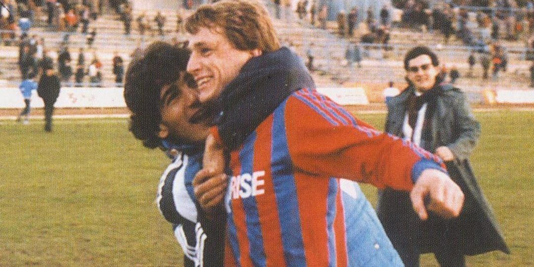 “Un abbraccio a Denis”: tanti ex Cosenza calcio a Boccaleone per ricordare Bergamini