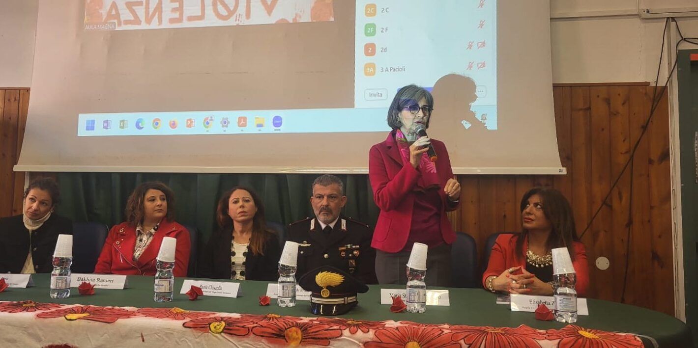 Caracciolo: la scuola è lo strumento più prezioso per diffondere il valore del rispetto