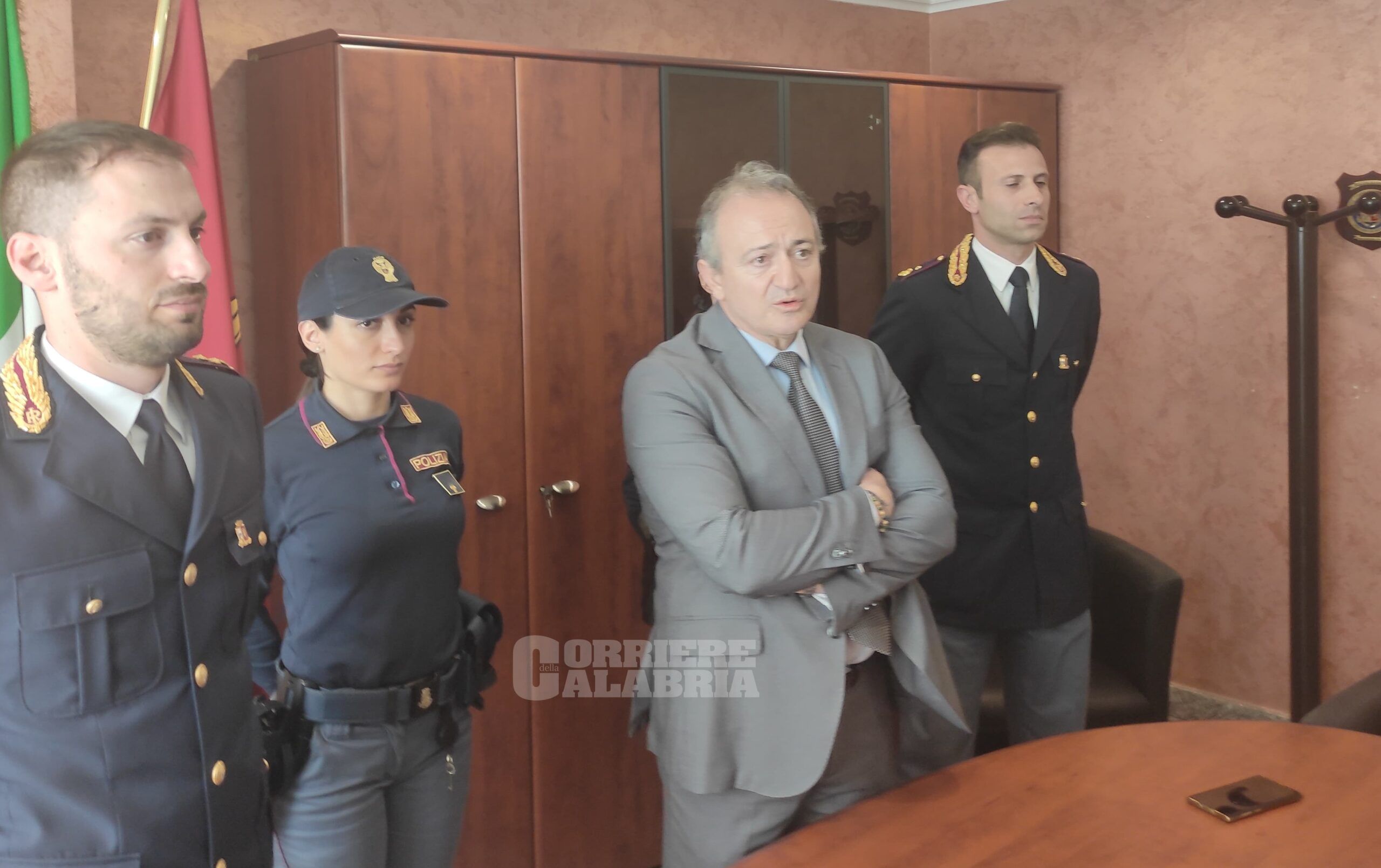 Vibo, si insedia il nuovo Questore Ruperti. «L’obiettivo è aggredire la criminalità organizzata» – VIDEO