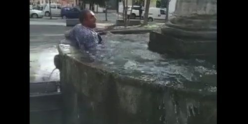 uomo fontana lamezia