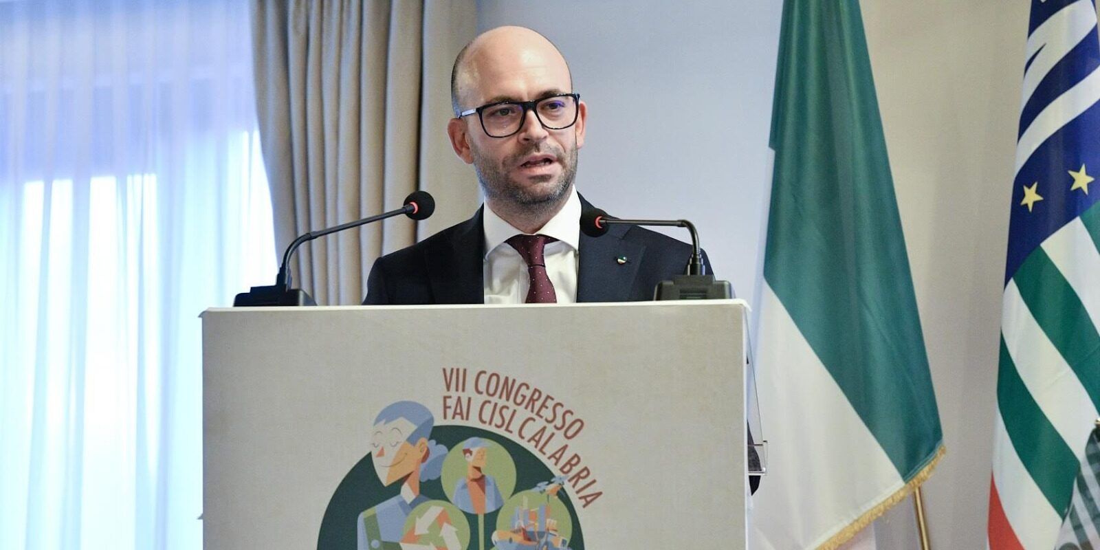 Incendi boschivi, Sapia: «La vera industria in Calabria si chiama “Forestazione 2.0”»