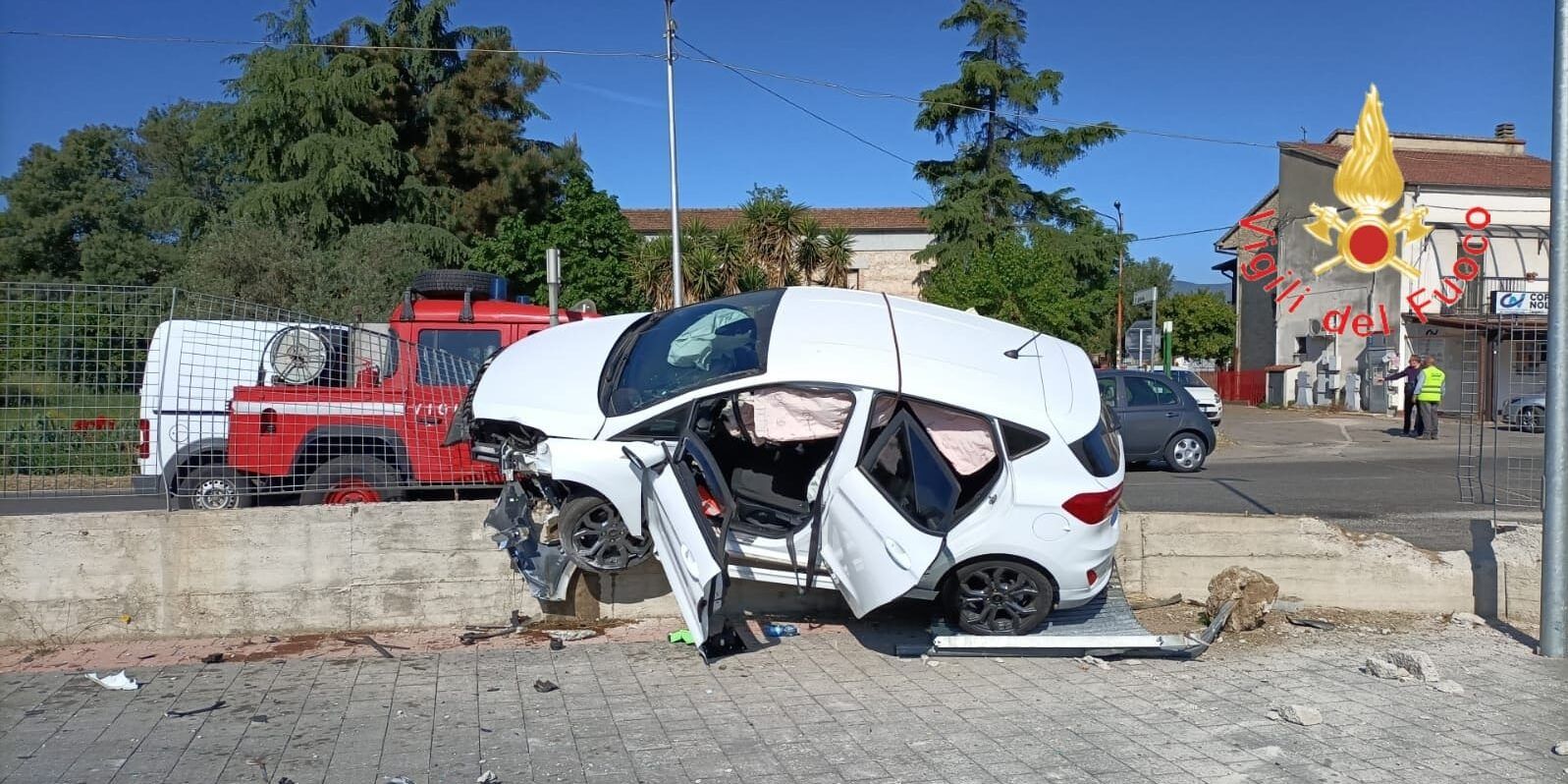 Incidente stradale a Rende, una persona è rimasta ferita – FOTO
