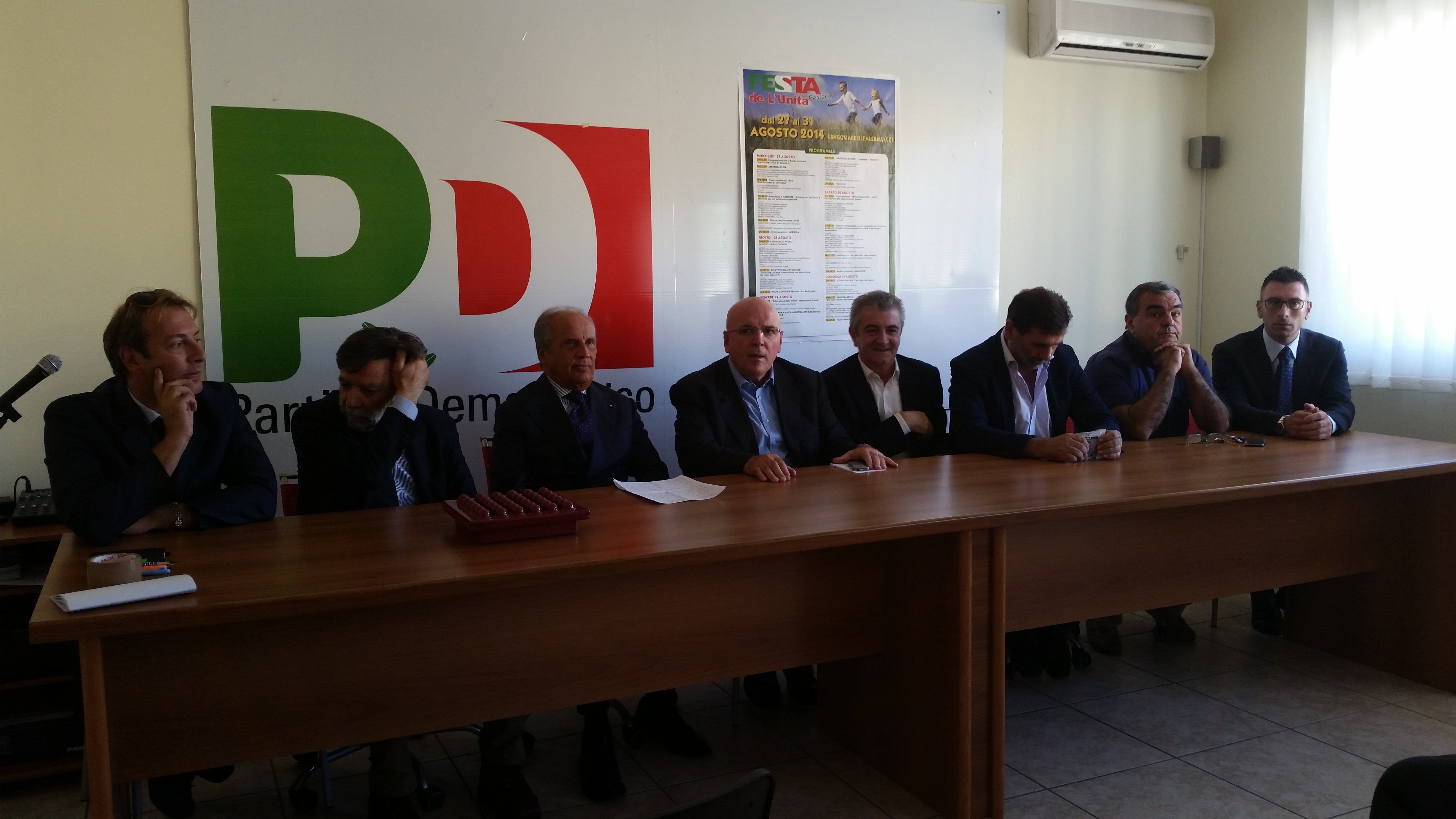 Primarie, Oliverio ha conquistato il 55,1% dei consensi