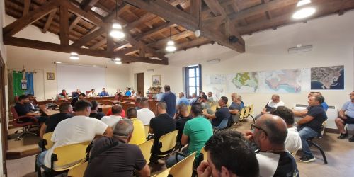 riunione lingua blu KR