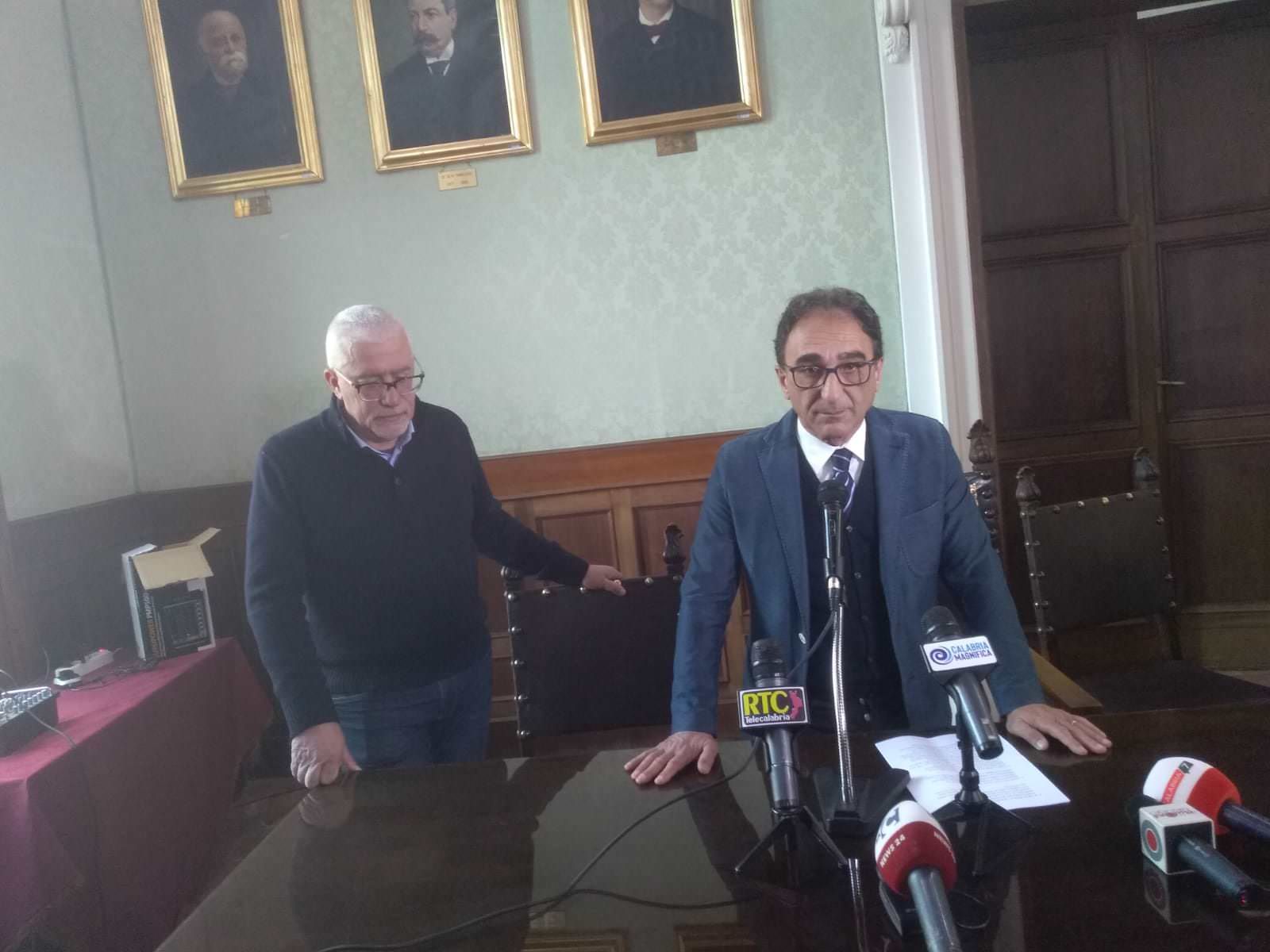 Coronavirus, Abramo pensa alla chiusura delle scuole. «Nei giorni scorsi pochi controlli»