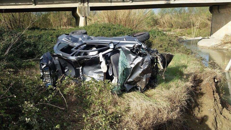 Precipita dal ponte con l'auto, muore 49enne – VIDEO E FOTO