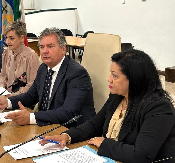 Cuzzupi: «Lavoriamo insieme contro le discriminazioni nei luoghi di lavoro»