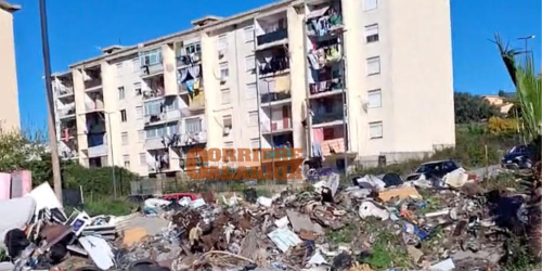 Arghillà discarica a cielo aperto