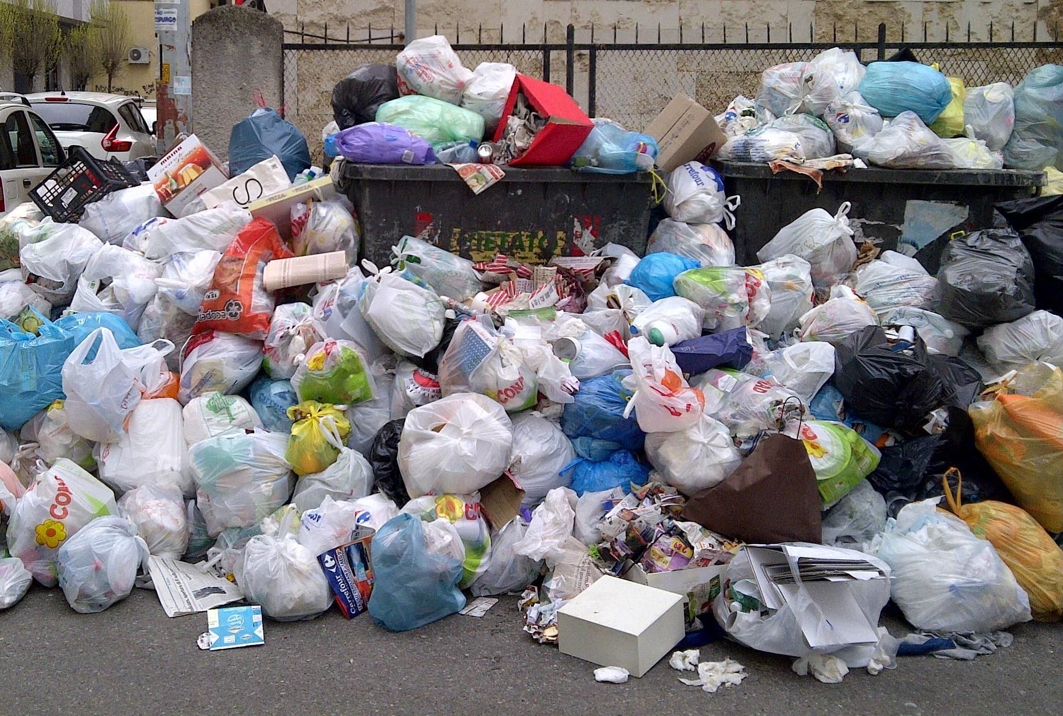 Rifiuti, Calabria tra le prime in Italia per reati