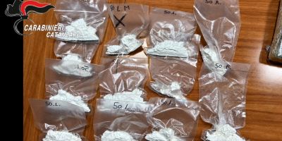 «Sono pezzi grossi della ’ndrangheta», lo spaccio di droga nel Catanzarese e i contatti di De Santis. «Non si coglioneggia»