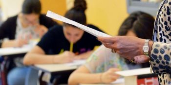 Maturità, da Calabresi a Pavese. Ecco le tracce della prima prova