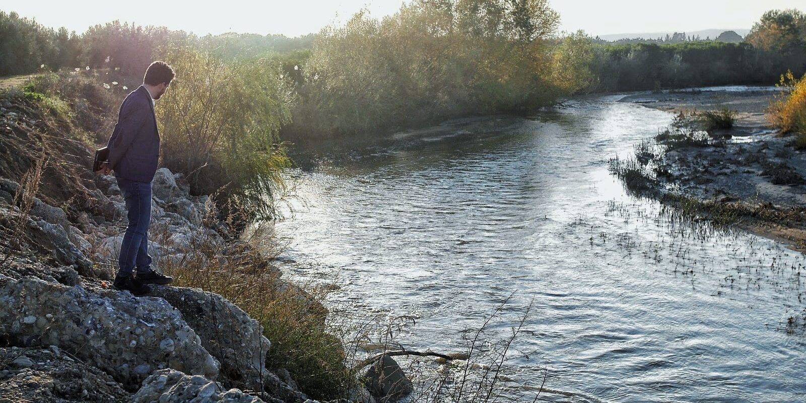 Sopralluogo di Calabria Verde sugli argini del Crati. Stasi: «Serve un presidio idraulico»