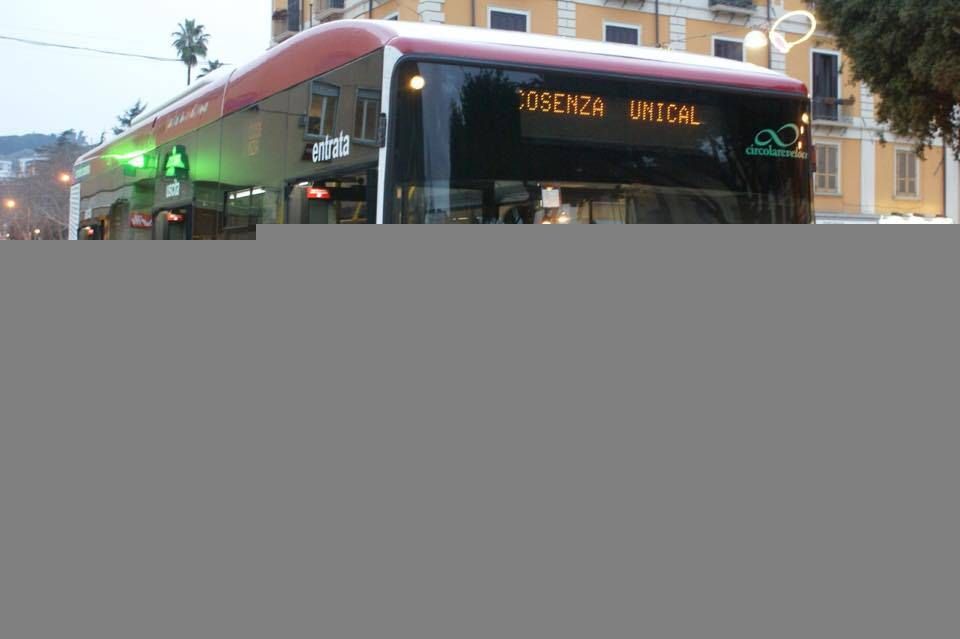 Cosenza, De Gaetano: sospesa la circolare veloce