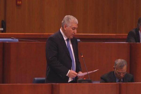 Calabresi nel mondo, Magno: «La giunta paghi stipendi arretrati»