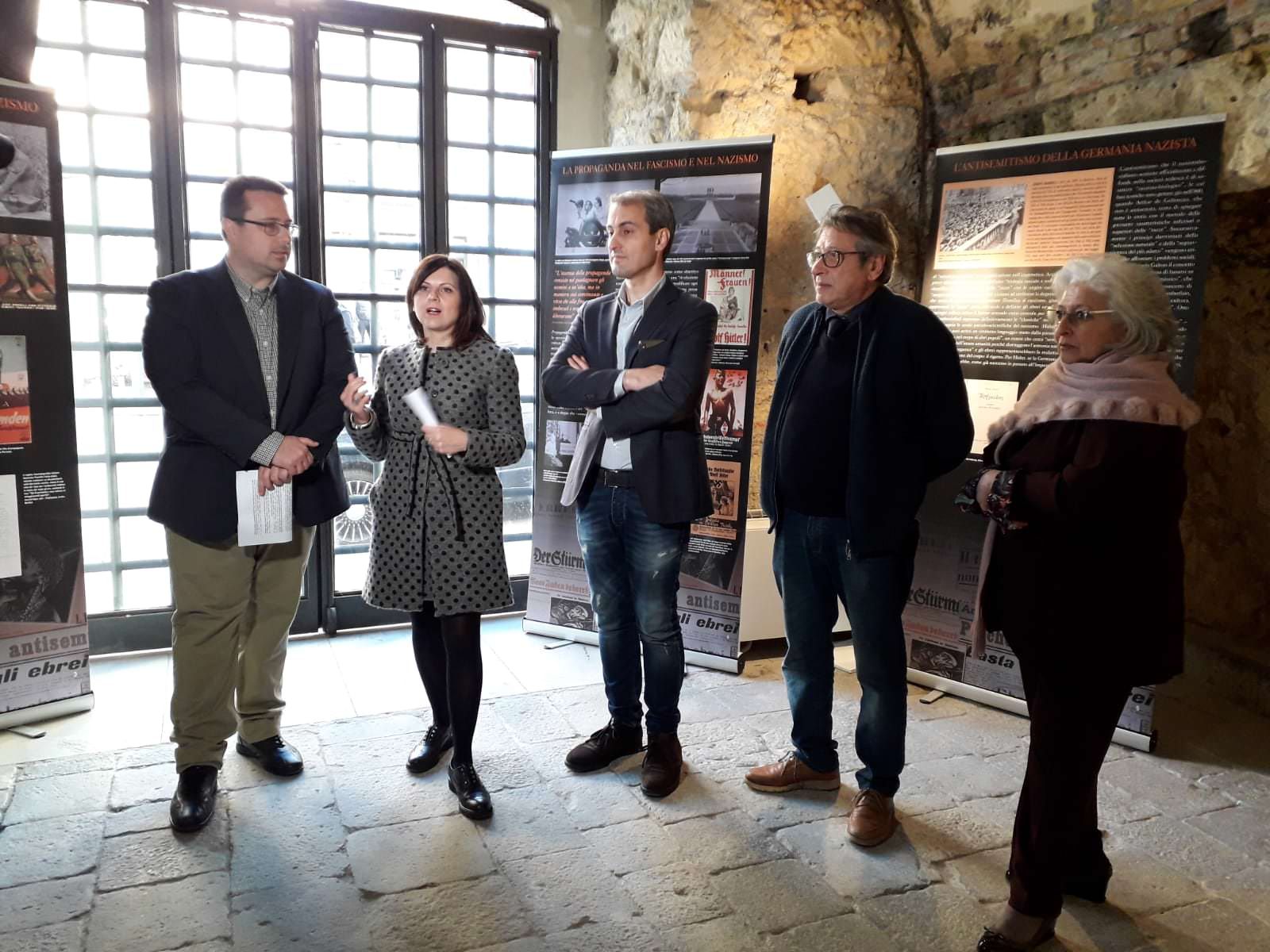 “La razza nemica”, l’odio dagli ebrei alle nuove minoranze