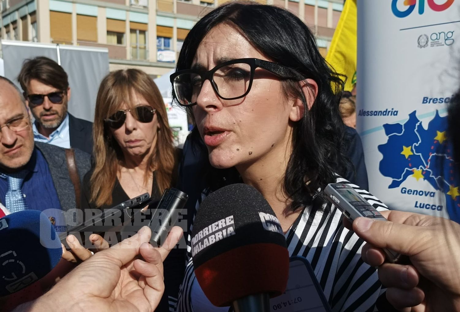 “Neet Working Tour”, Dadone a Cosenza: «I giovani non rimangano immobili» – VIDEO