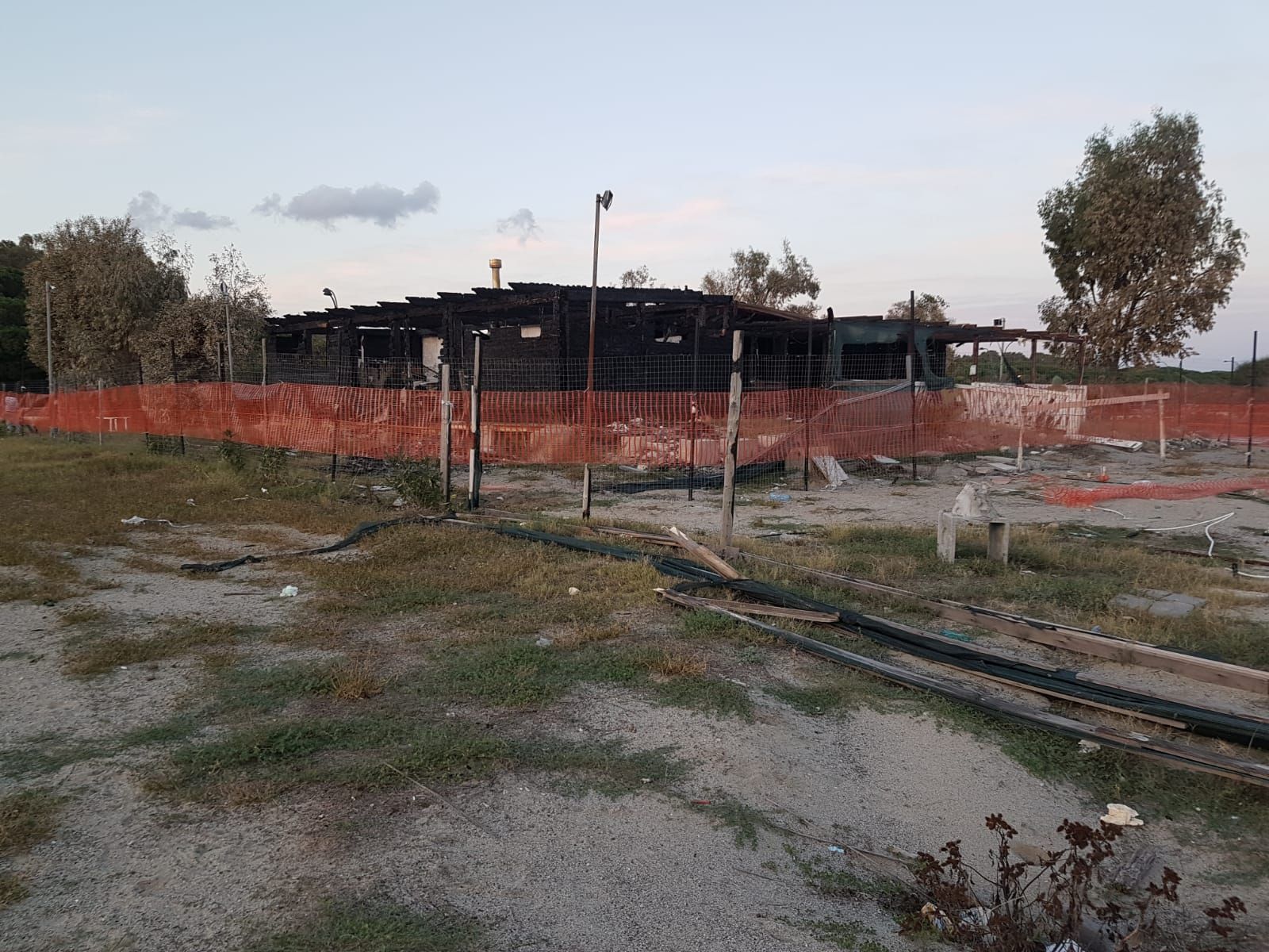 Incendio al Lido Jonio di Catanzaro, rinviato a giudizio Antonio Talotta