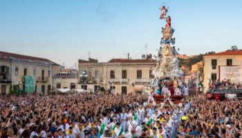 Varia di Palmi, salta anche quest’anno. Il sindaco: «È programmazione». Cardone: «La stanno politicizzando»