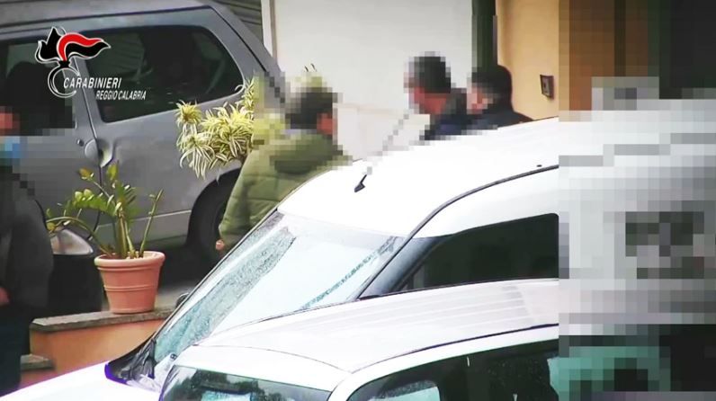 Scacco ai clan reggini, 11 arresti. Il vecchio boss tentava di riprendere il controllo – VIDEO E NOMI