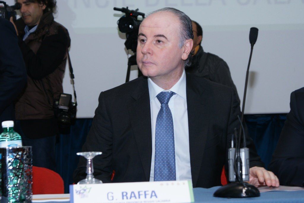 Raffa: metodi inaccettabili