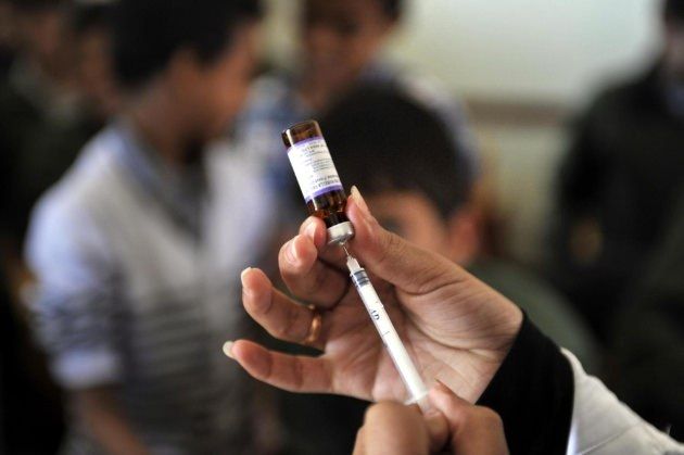 Vaccini anti-meningite, ambulatori presi d'assalto