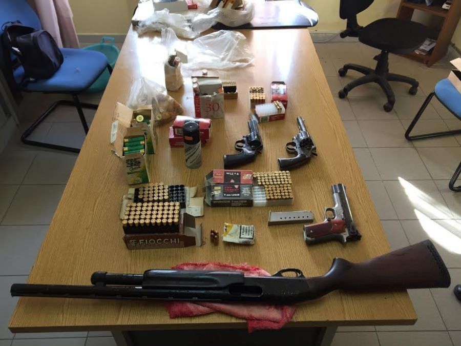 Armi, in manette zio e nipoti nel Vibonese