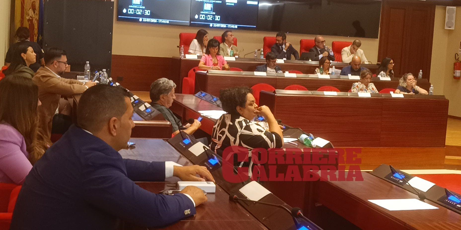 Catanzaro, la “pratica Noto” scompagina il Consiglio. No di Fiorita e del centrosinistra, a favore la maggioranza dell’aula